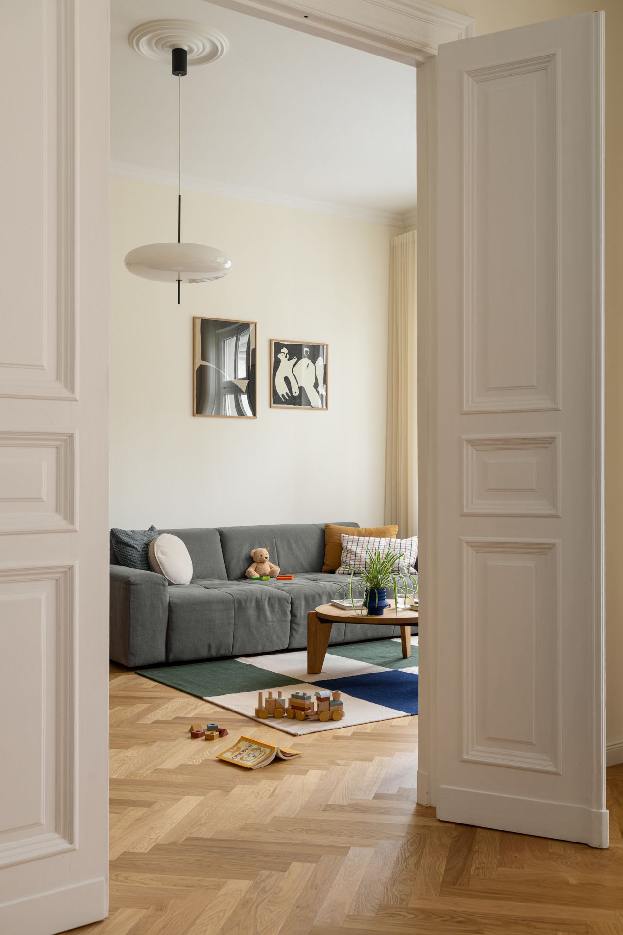 柏林夏洛滕堡老建筑改彩色公寓丨德国柏林丨Sunostudio创始人Gianni Verde-15