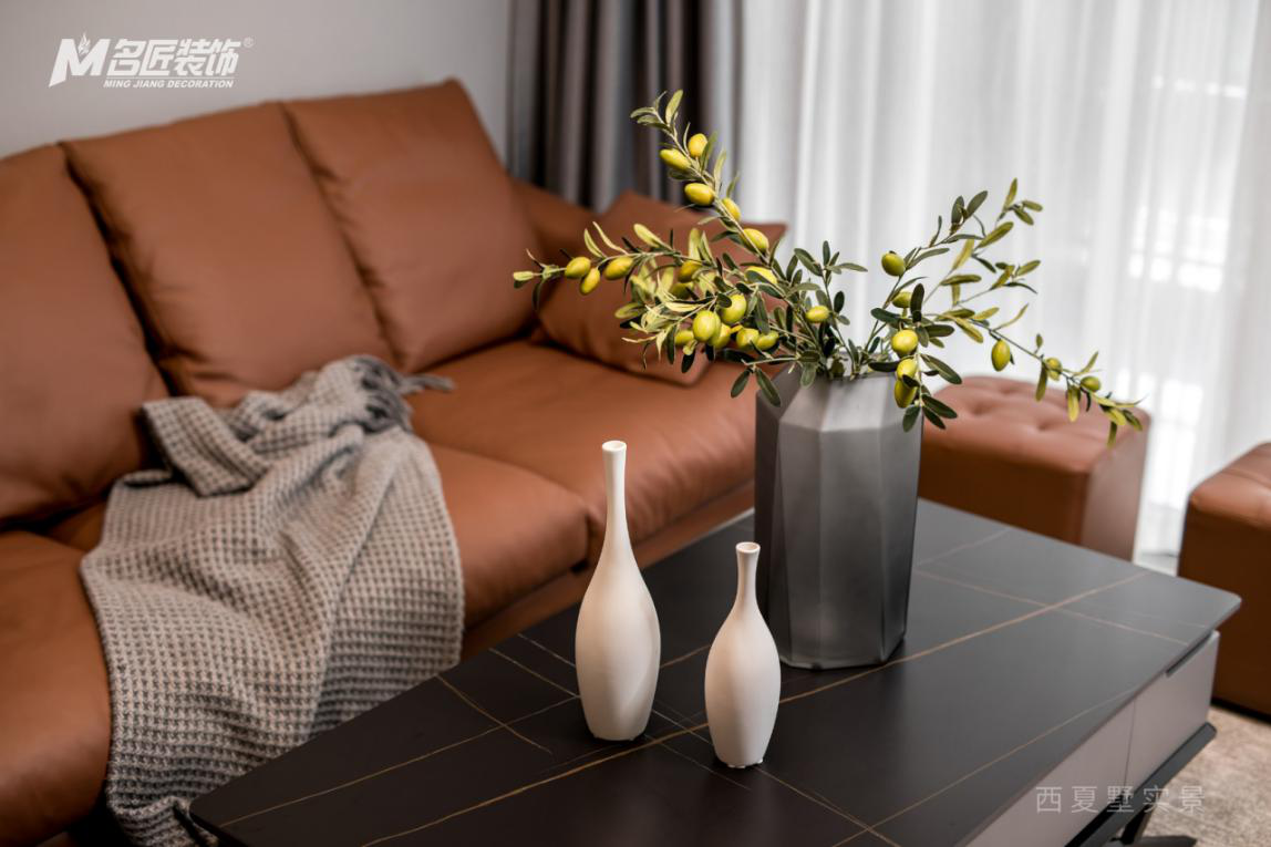 四口之家现代风装修案例-13