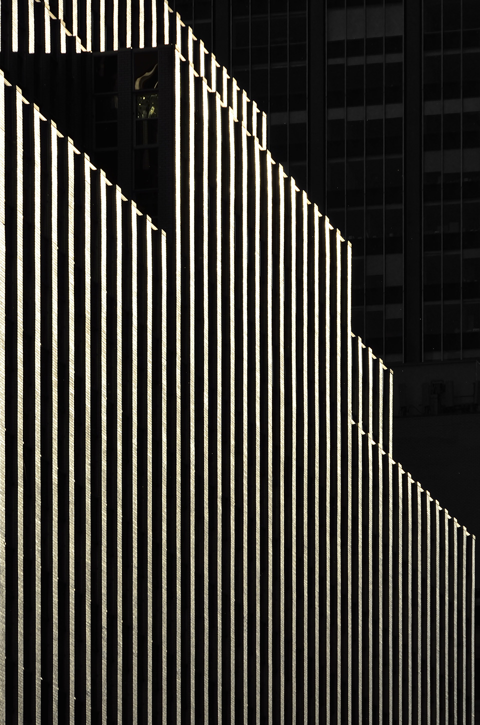 光影穿梭,捕捉建筑情绪与城市印记-55