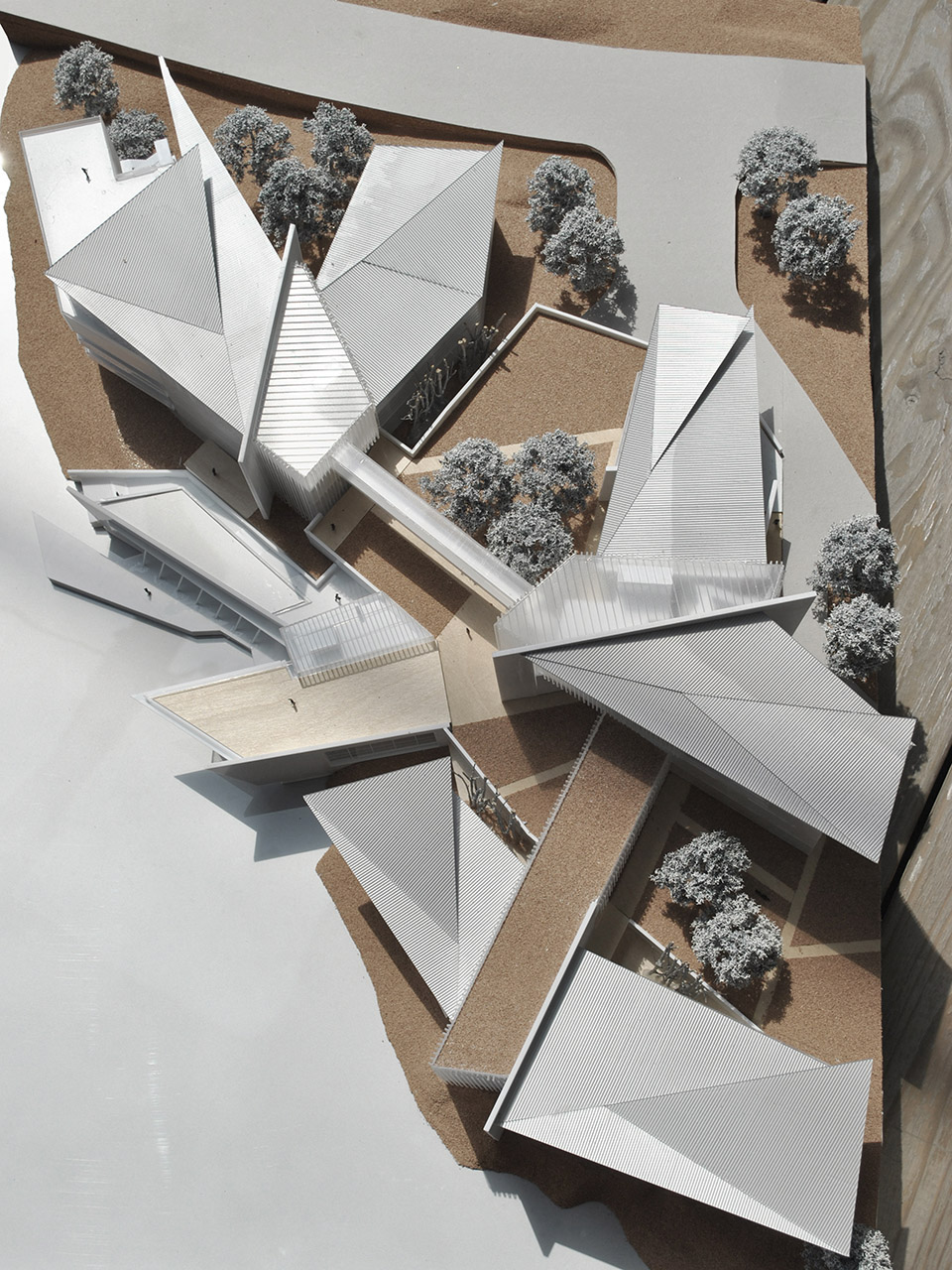 成都麓湖郎酒集团总部 / 上海骏地建筑设计事务所股份有限公司-45