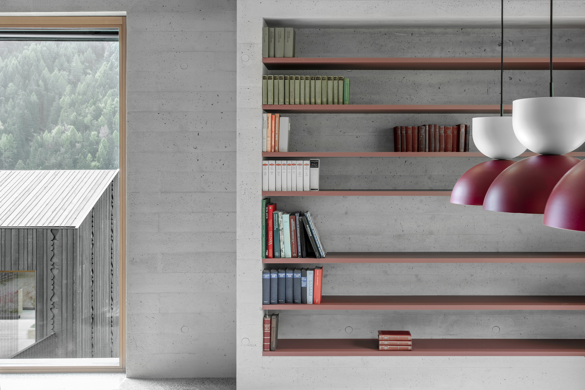 齐尔霍夫带客厅丨意大利丨NAEMAS Architekturkonzepte-27