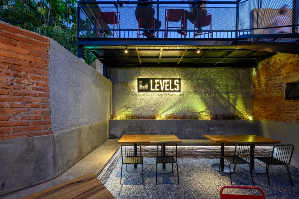 Levels 酒吧丨阿根廷科尔多瓦丨阿根廷 MURO Arquitectos-29