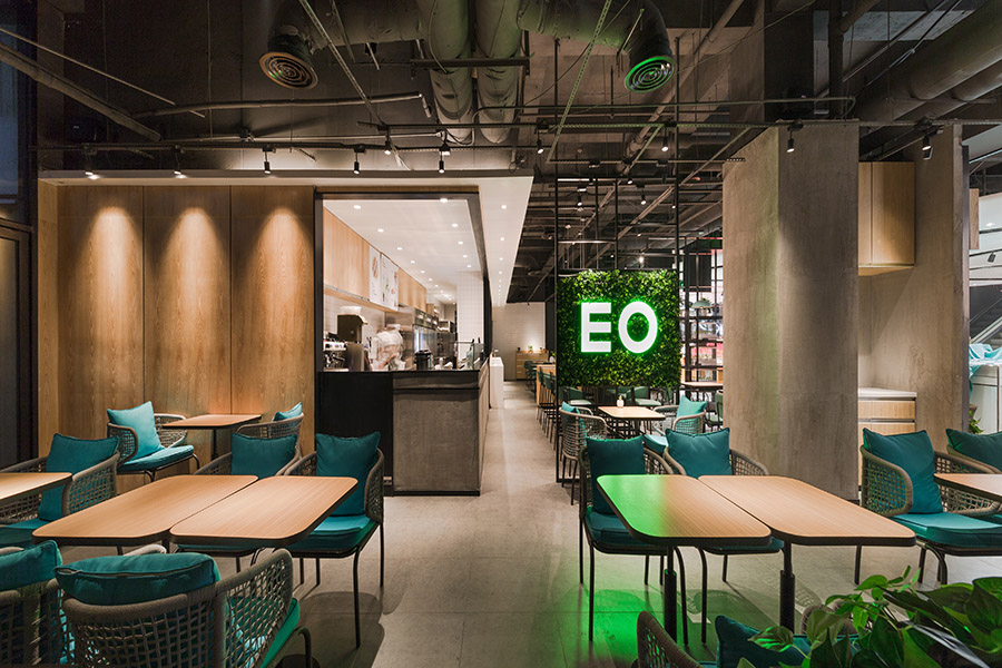 EO 蔬果料理华强北店 | 绿色健康餐饮空间设计-17