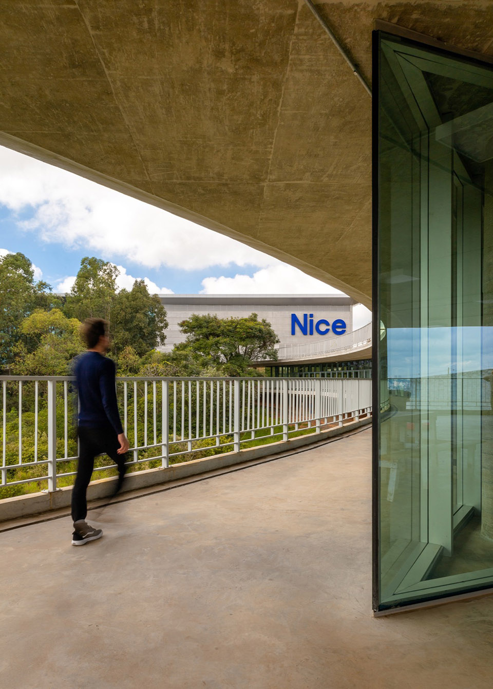 Nice集团巴西总部 / MC A建筑事务所-11