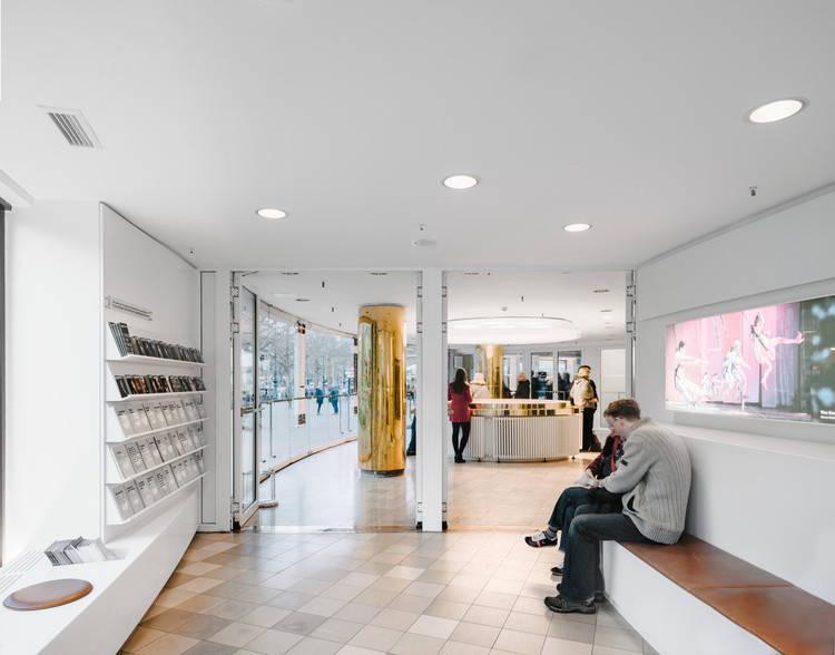 Reception Area of the Schaubühne Berlin Barkow Leibinger-30