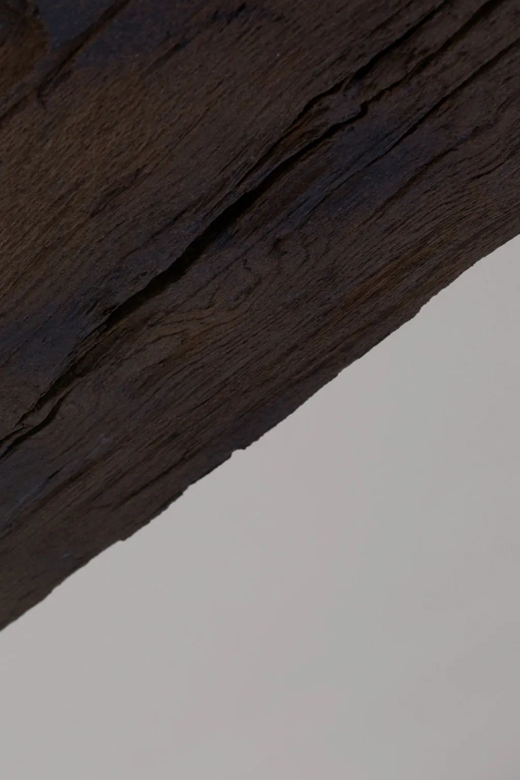 德国奥斯纳布鲁克 Vacuo 纹身工作室,历史建筑中的极简美学-8