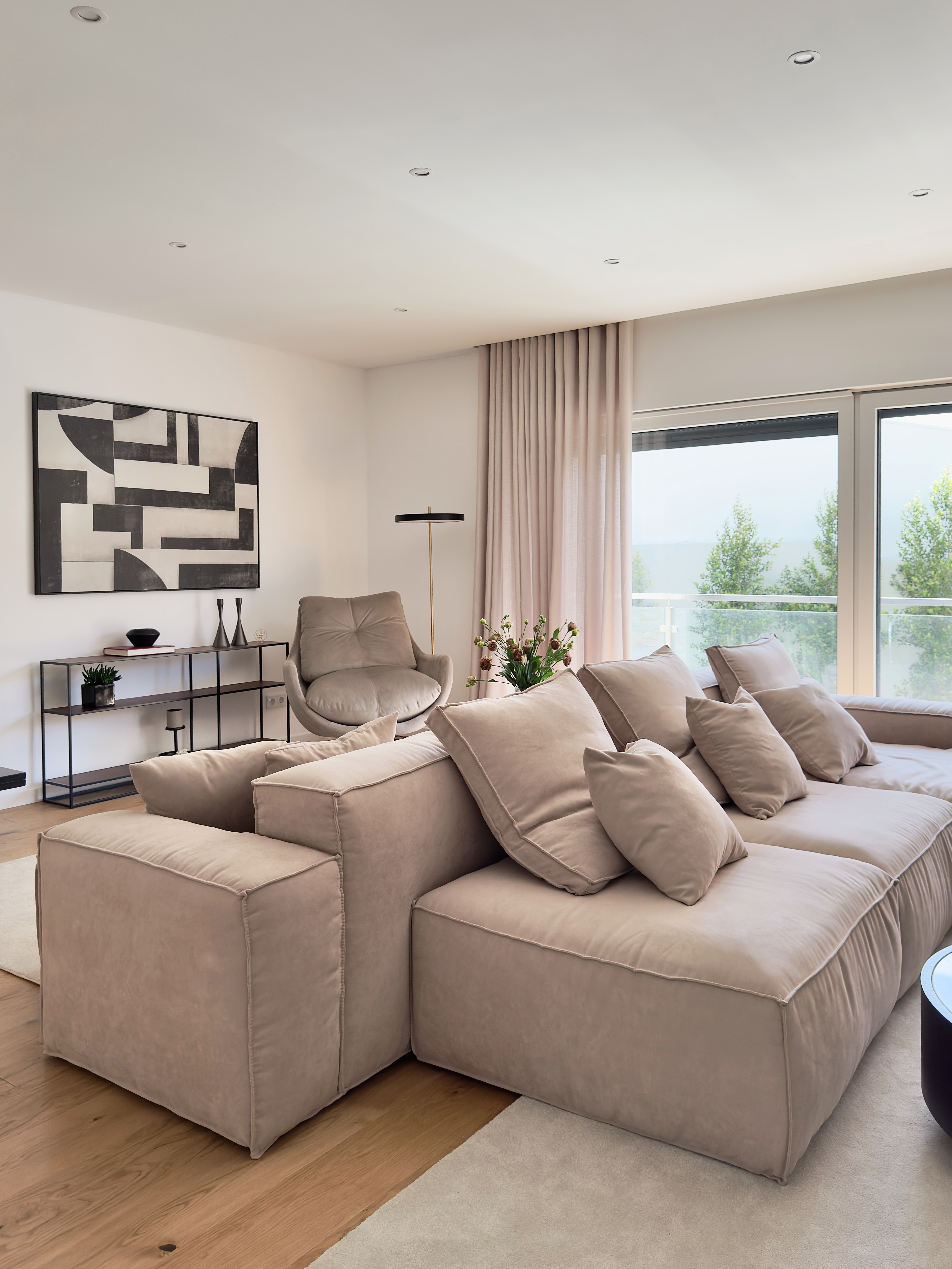 Home for Three, Lisbon, Portugal-7
