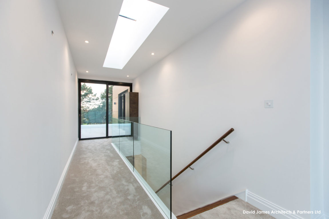 Spectacular House With Views Over a Golf Course-37