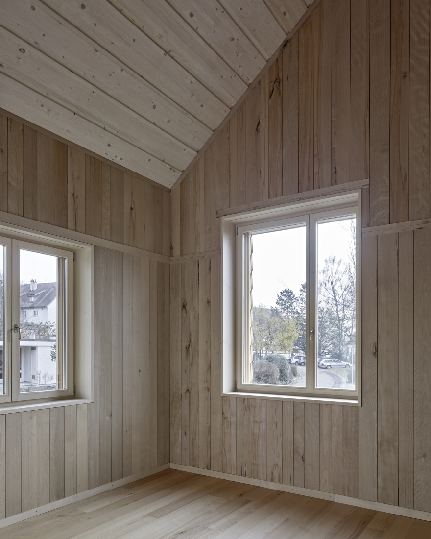 Schärrer House 自然材料打造的瑞士乡村家园-10