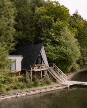 Chalet A 小屋丨加拿大蒙特利尔丨Matière Première Architecture