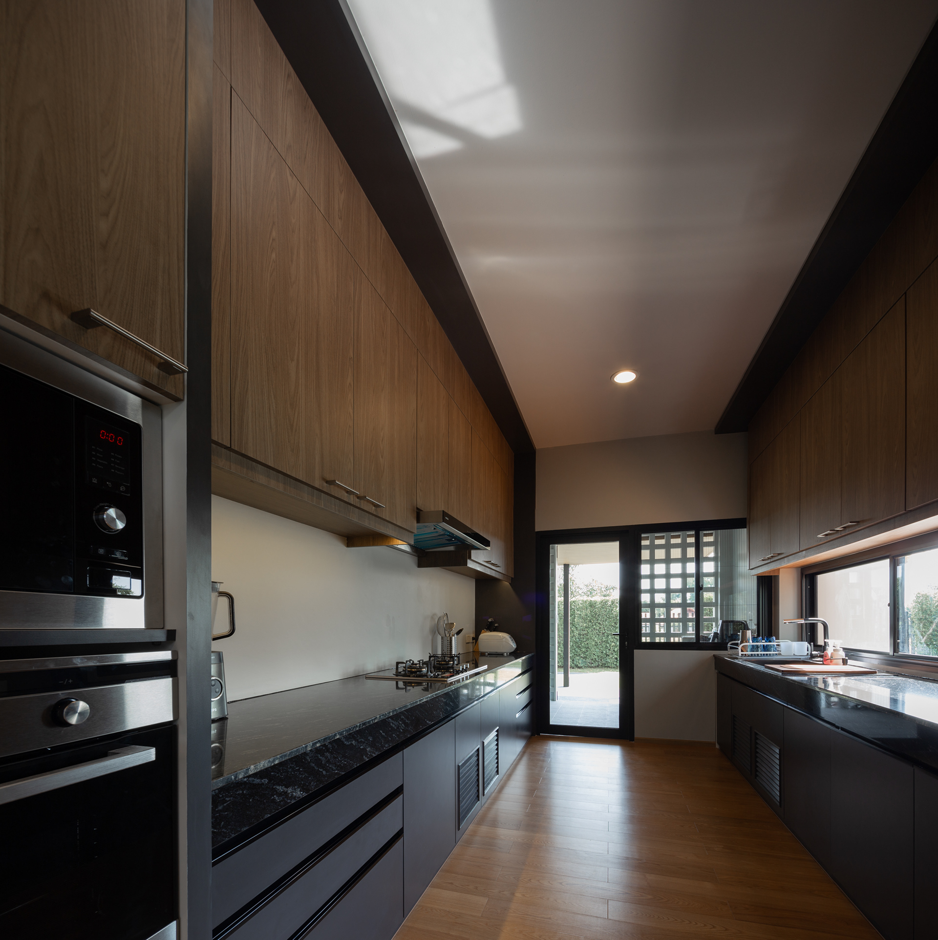 K4 HOUSE-4