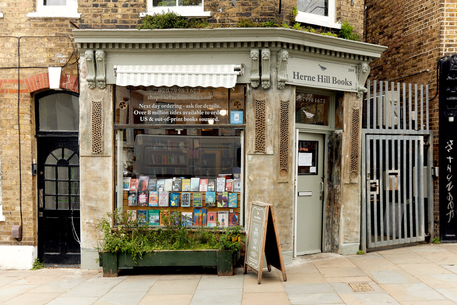 Our guide to Herne Hill and Tulse Hill: vibrant markets and outdoor swimming in south London | Journal | The Modern House-16