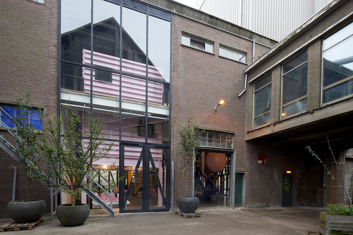 改造旧工厂，创造新型社会空间-55