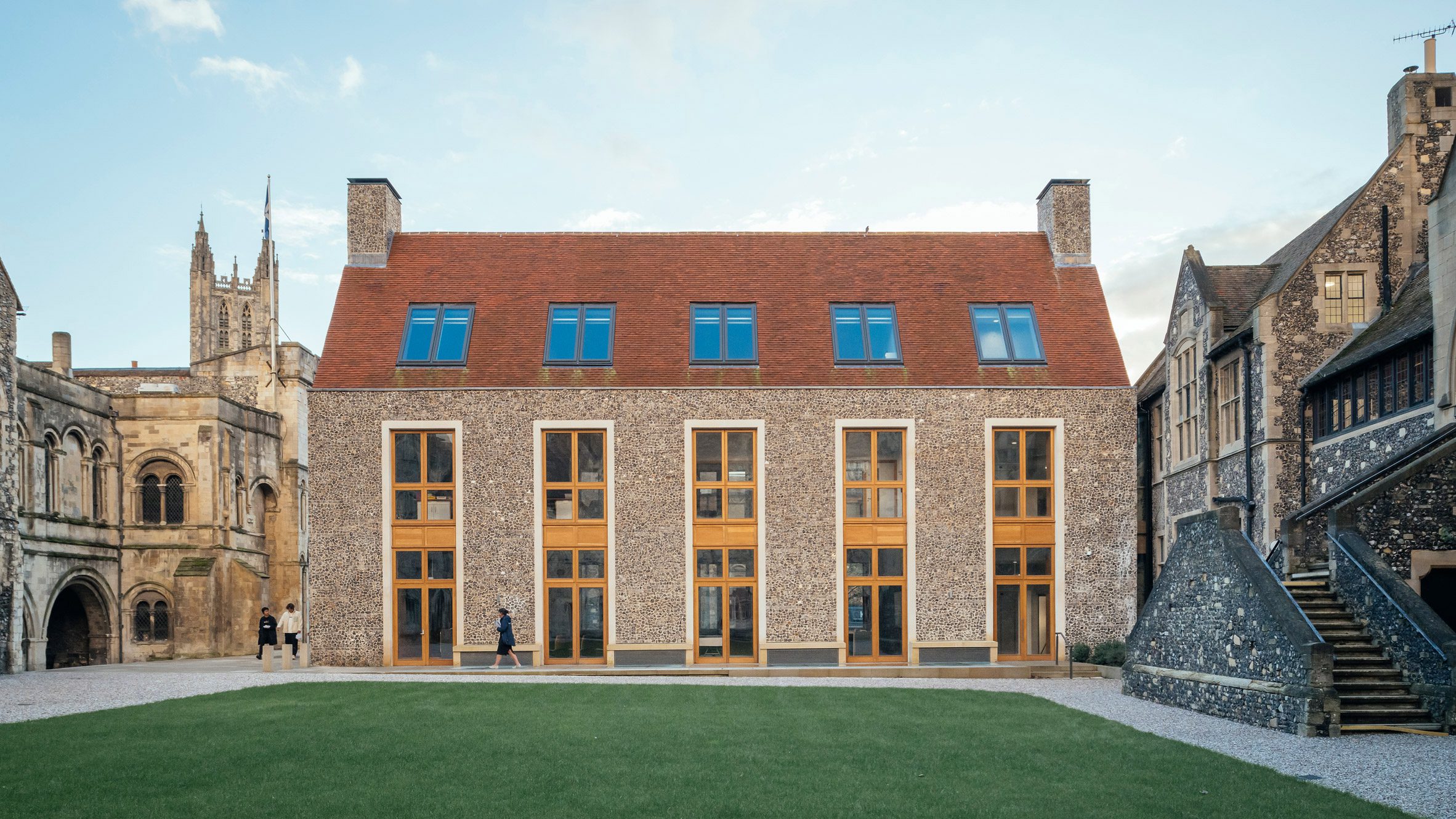 教育建筑丨英国丨Walters & Cohen-0