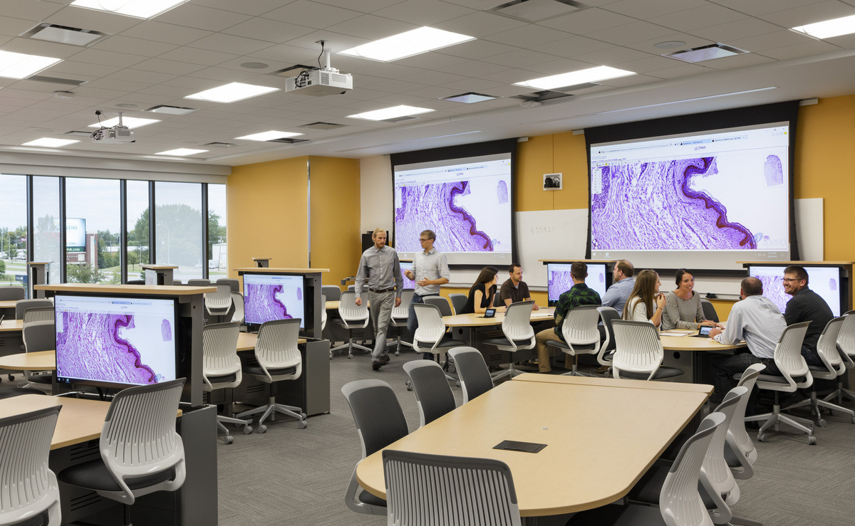 北达科他大学医学院+健康科学学院-32