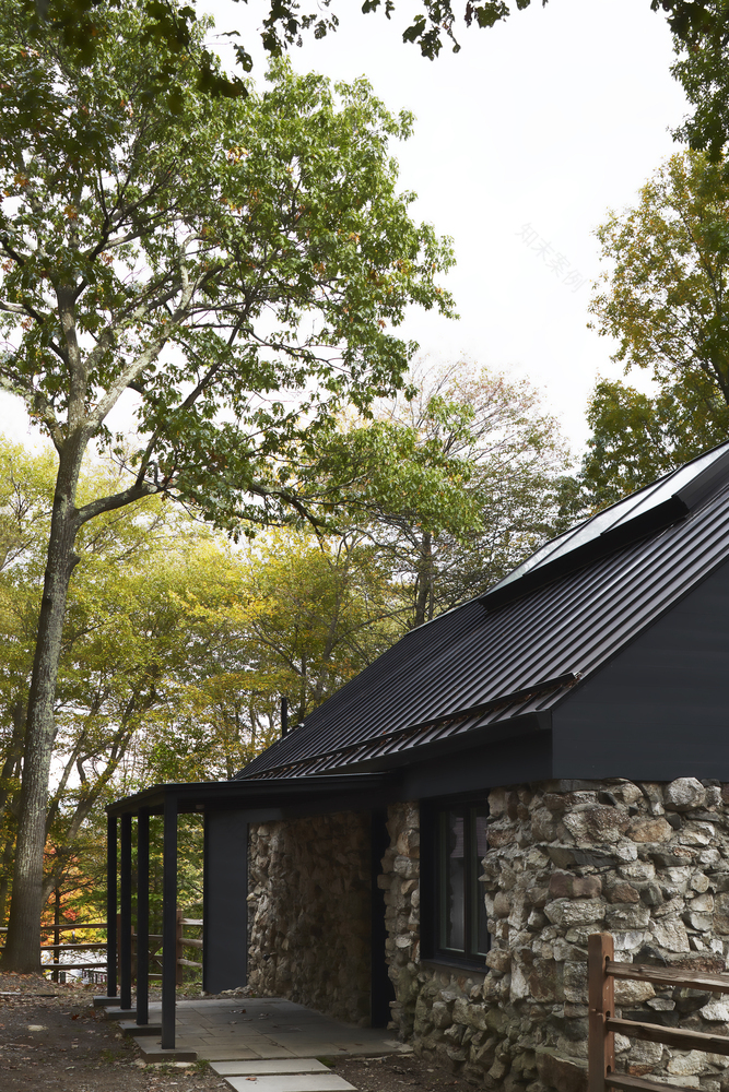 老石屋的现代乡村复兴-29