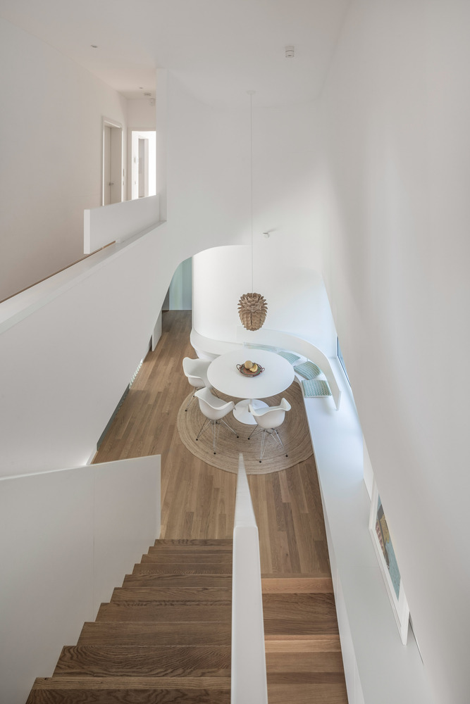 德国郊区现代住宅的生态与美学融合-48