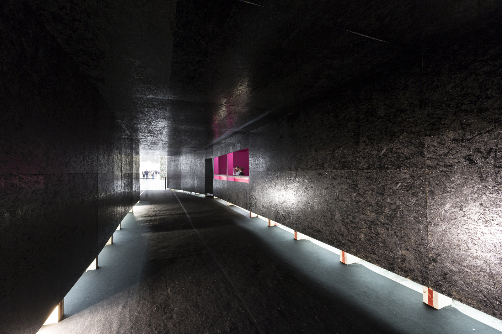 探秘 2014 年意大利独立设计节展览中心-30