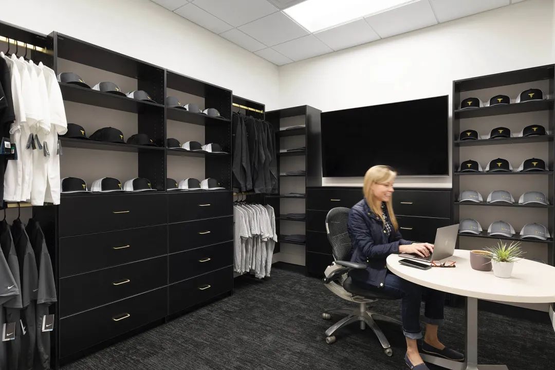 明尼苏达州 TELOS 办公室设计 | 打造高端住宅风格工作空间-11