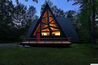 Airbnb 上的九大精美 A 框架度假屋-12