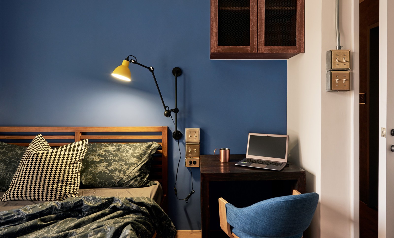 J House 古味男士公寓  怀特设计-20