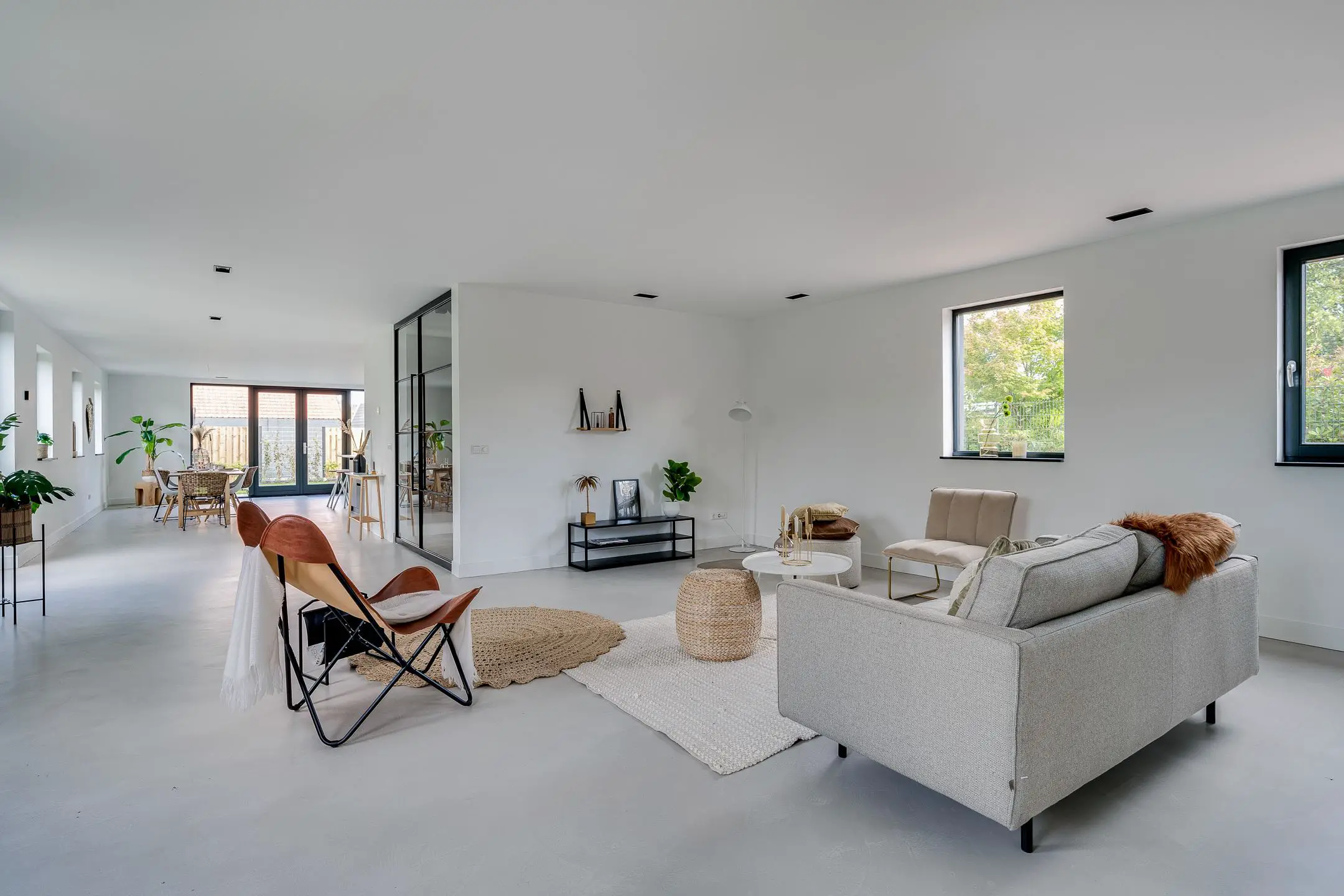 荷兰自然风格明亮当代住宅设计-6