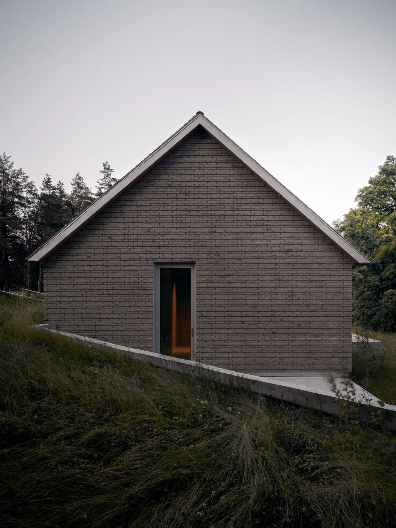 升高的座舱丨加拿大丨Omar Gandhi Architects-46