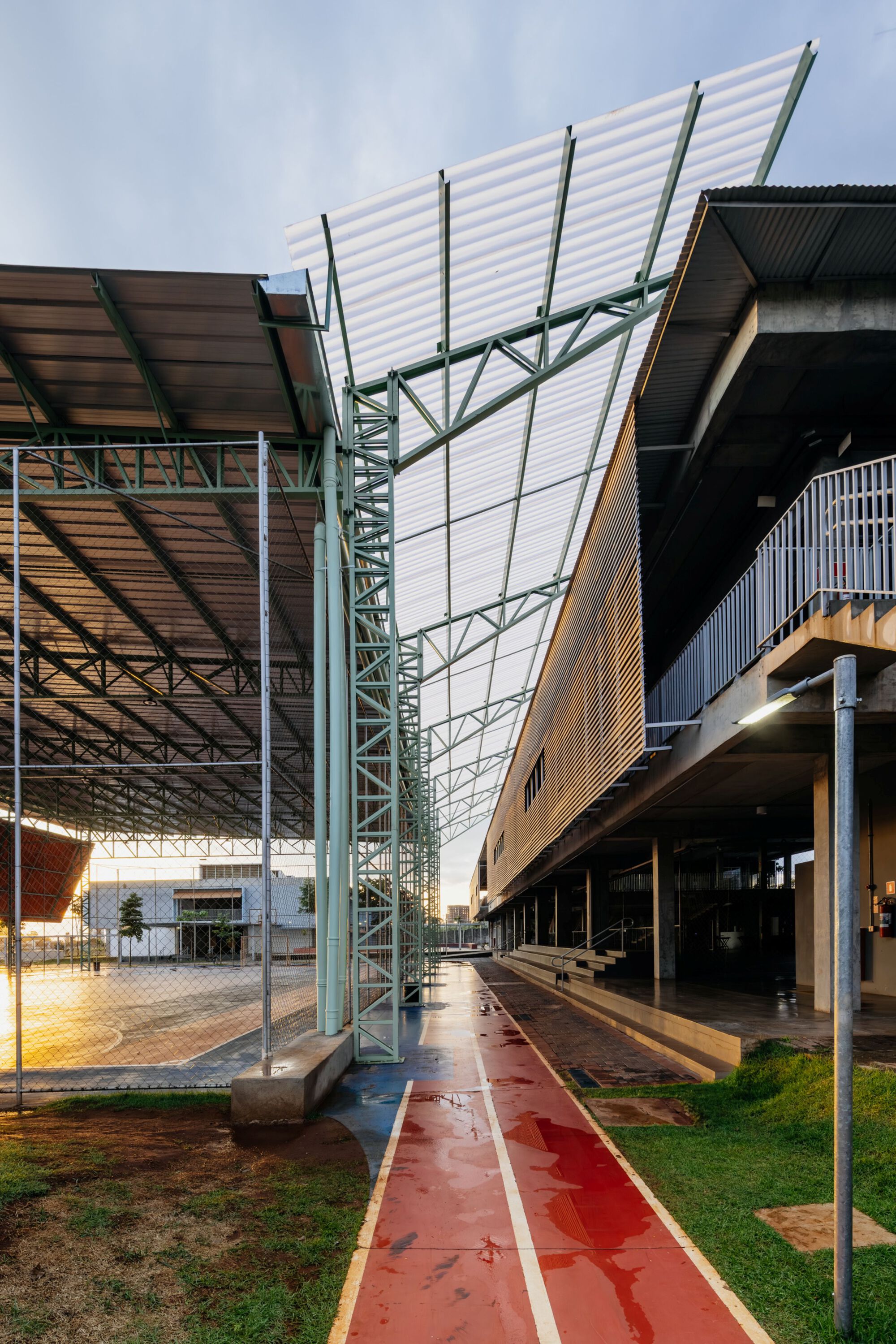 小王子校际球场（这里假设School Court为校际球场，若实际有更合适的释义，需依据具体情况调整） 丨巴西丨Ricardo Gusmao Arquitetos-24