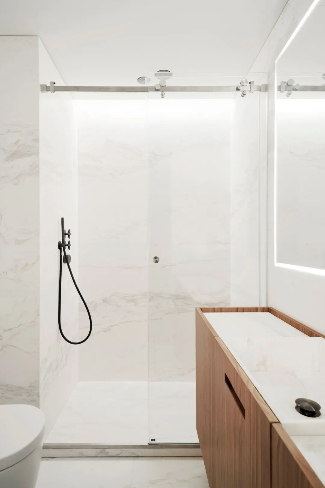 有机建筑哲学融入未来主义设计-42