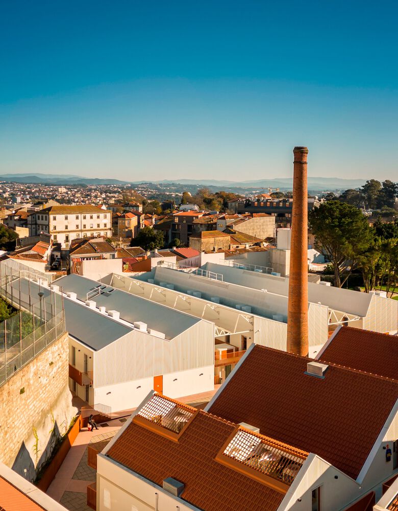 葡萄牙 António Granjo 混合用途综合建筑丨碎片-19