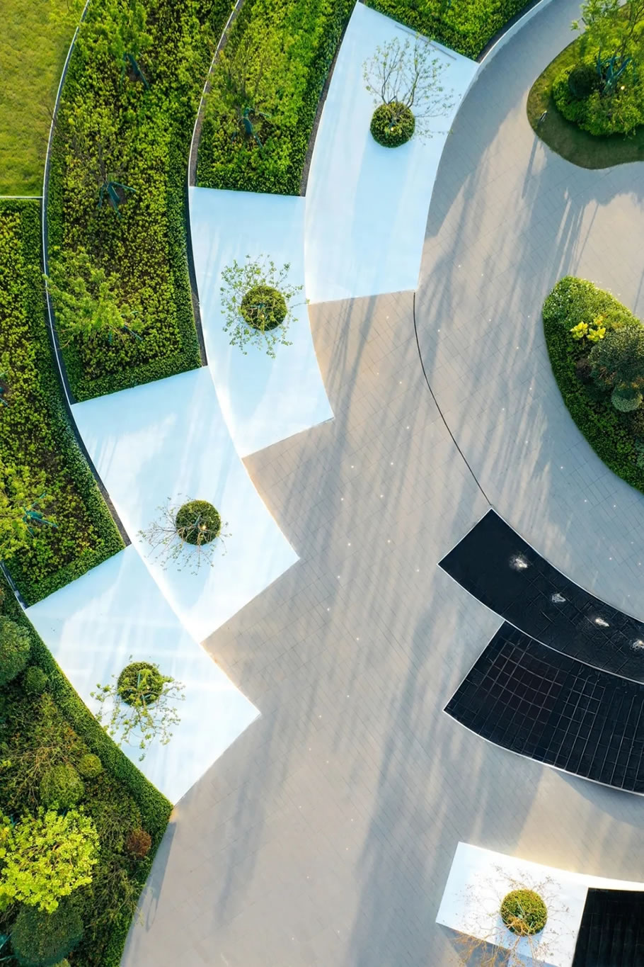 蚌埠奥莱当代城 MOMΛ丨中国蚌埠丨QIDI 栖地设计_臻朴事业部-1