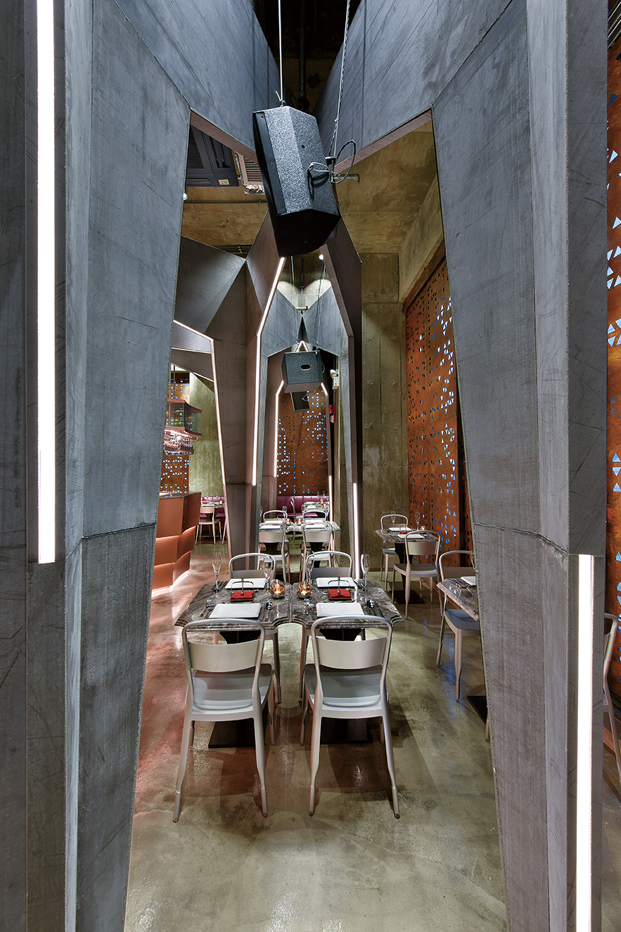 Castello 4 餐厅酒吧-11