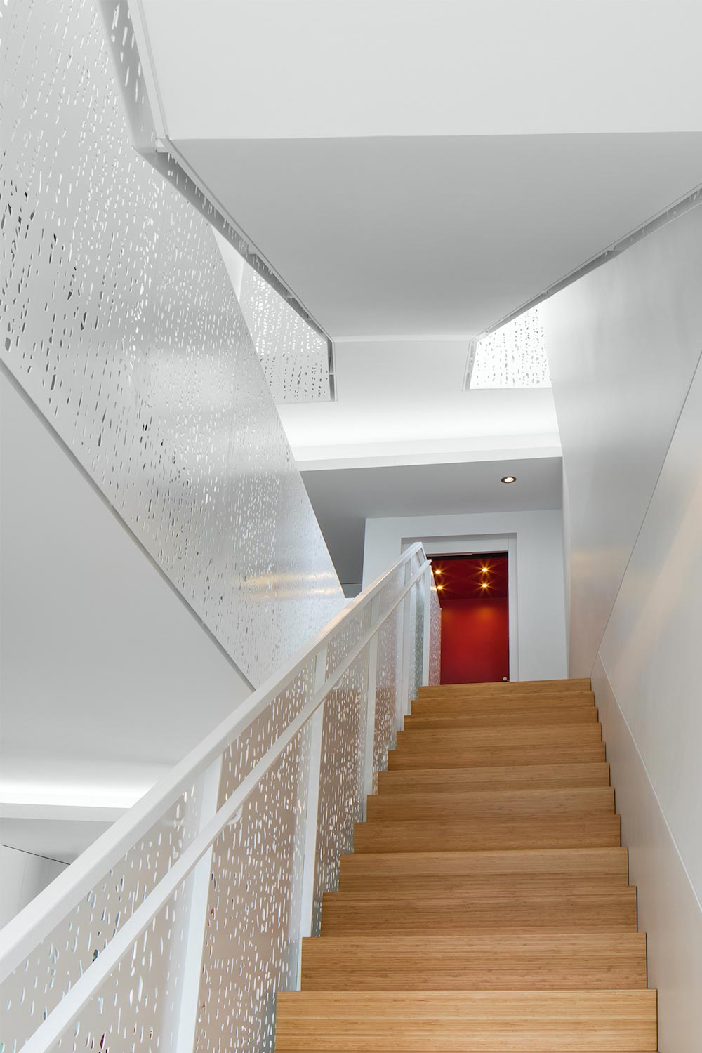 罗伯特·马施克建筑师打造的城市中的私密住宅-21