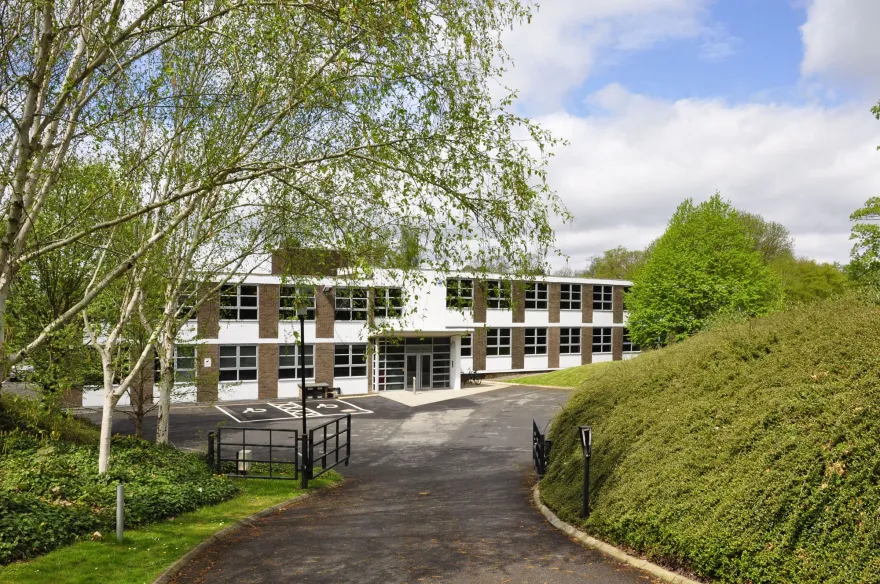 伦敦欧罗中心语言学校-16