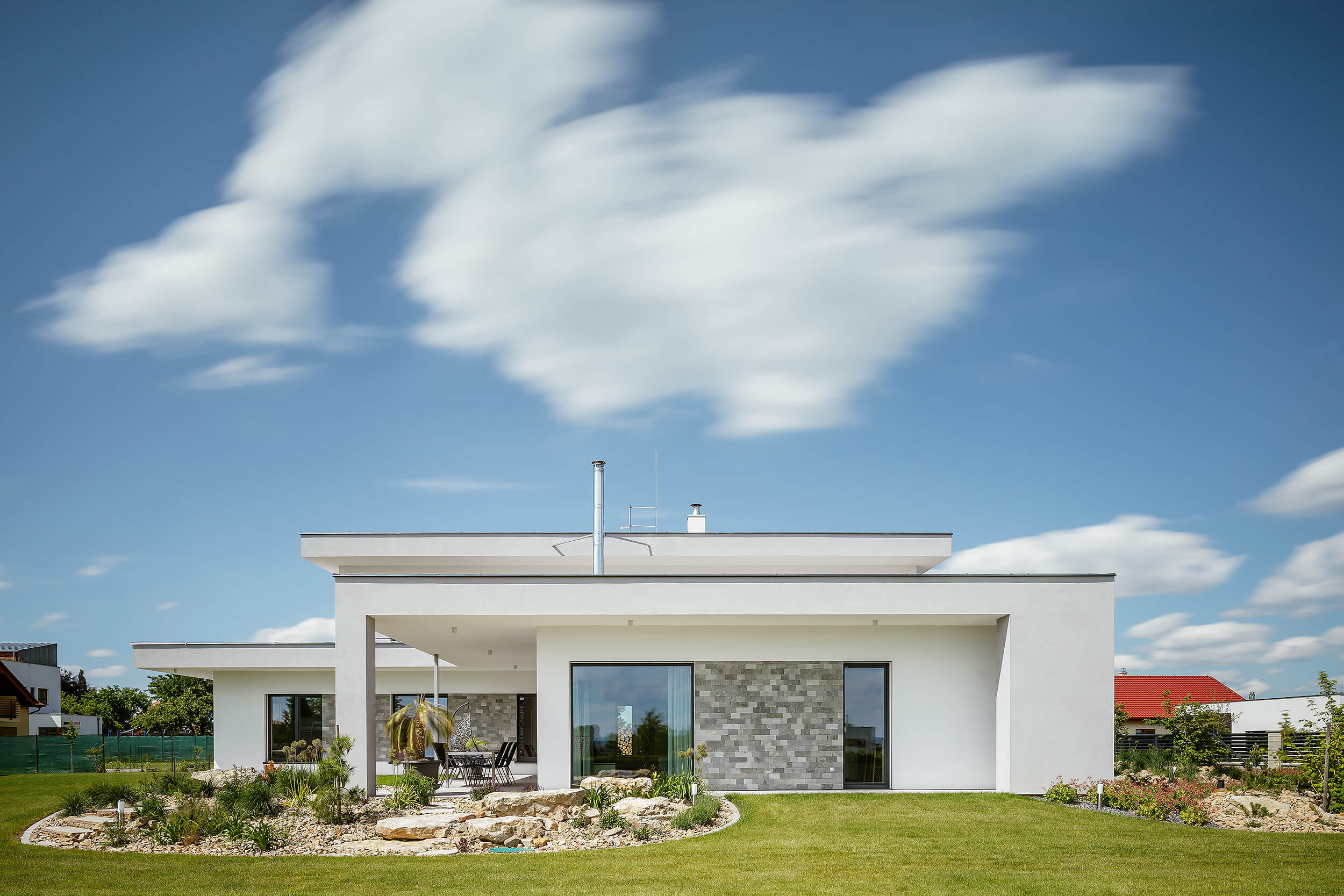 Villa Litomyšl II: A Family House Shaped 丨 Light, Slope, and Garden-1