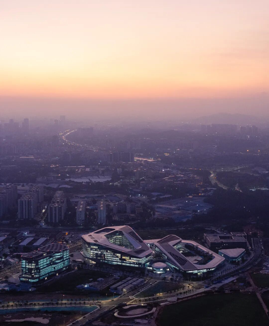 小鹏汽车新总部丨中国广州丨weico建筑事务所,华阳国际等多家机构-9