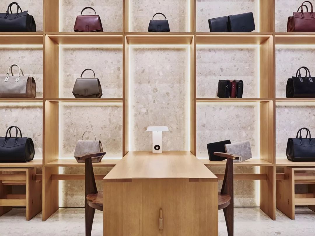 Halleroed | 雕塑艺术与自然材料的完美融合-47