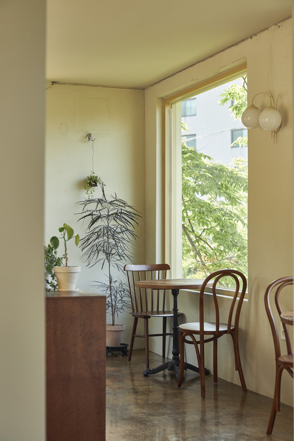 白色与木色，打造 30 平欧式田园居家空间-17