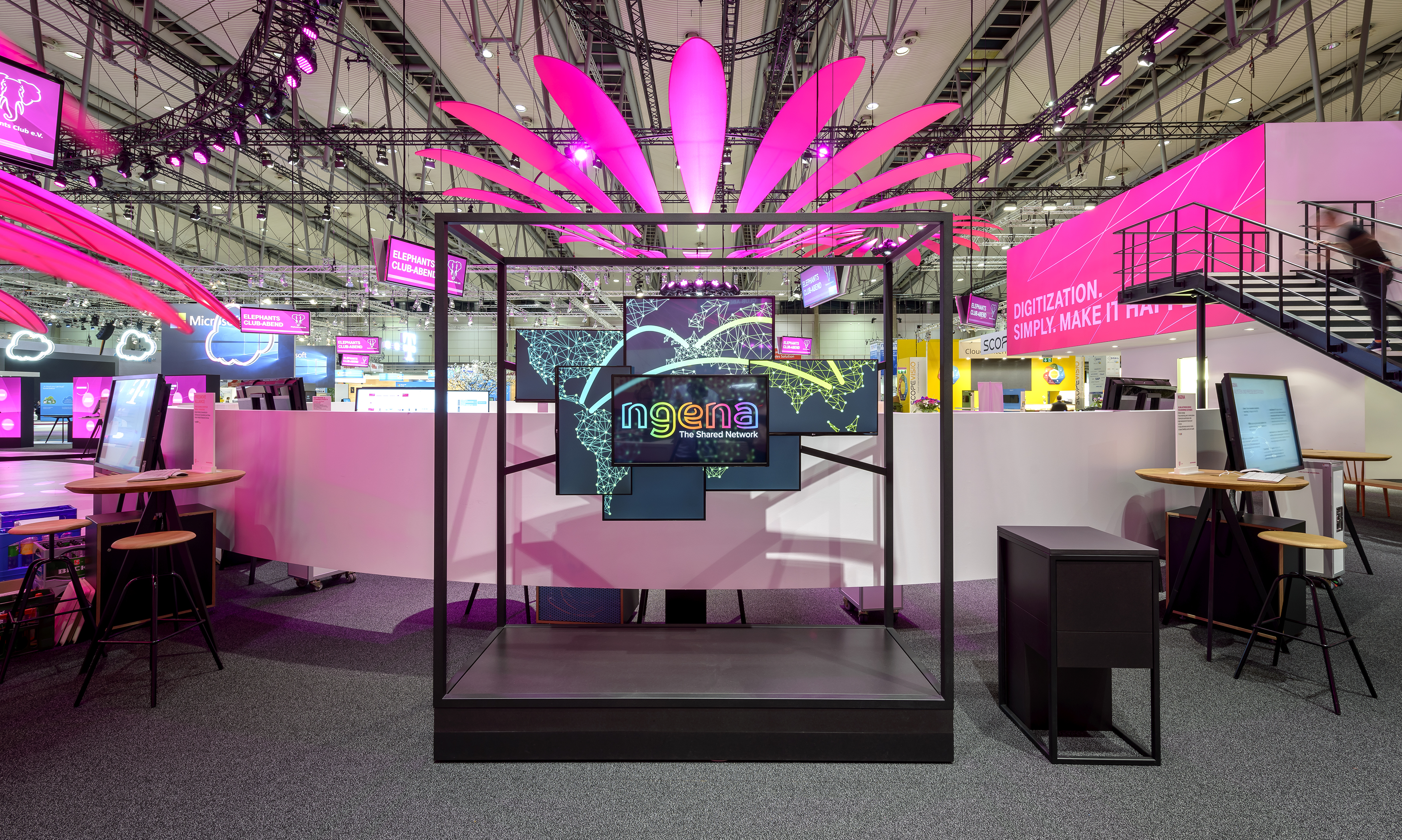 共享经济下的企业网络展厅设计-9