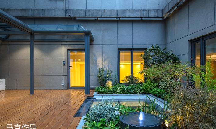 魔都屋顶花园设计，打造城市中的秘密花园-18