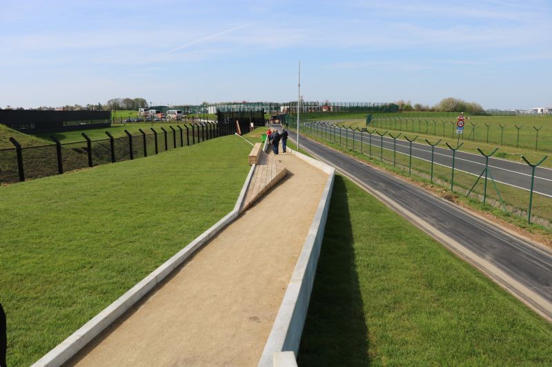 布鲁塞尔机场观景平台丨比利时丨Architecten Delobelle-7