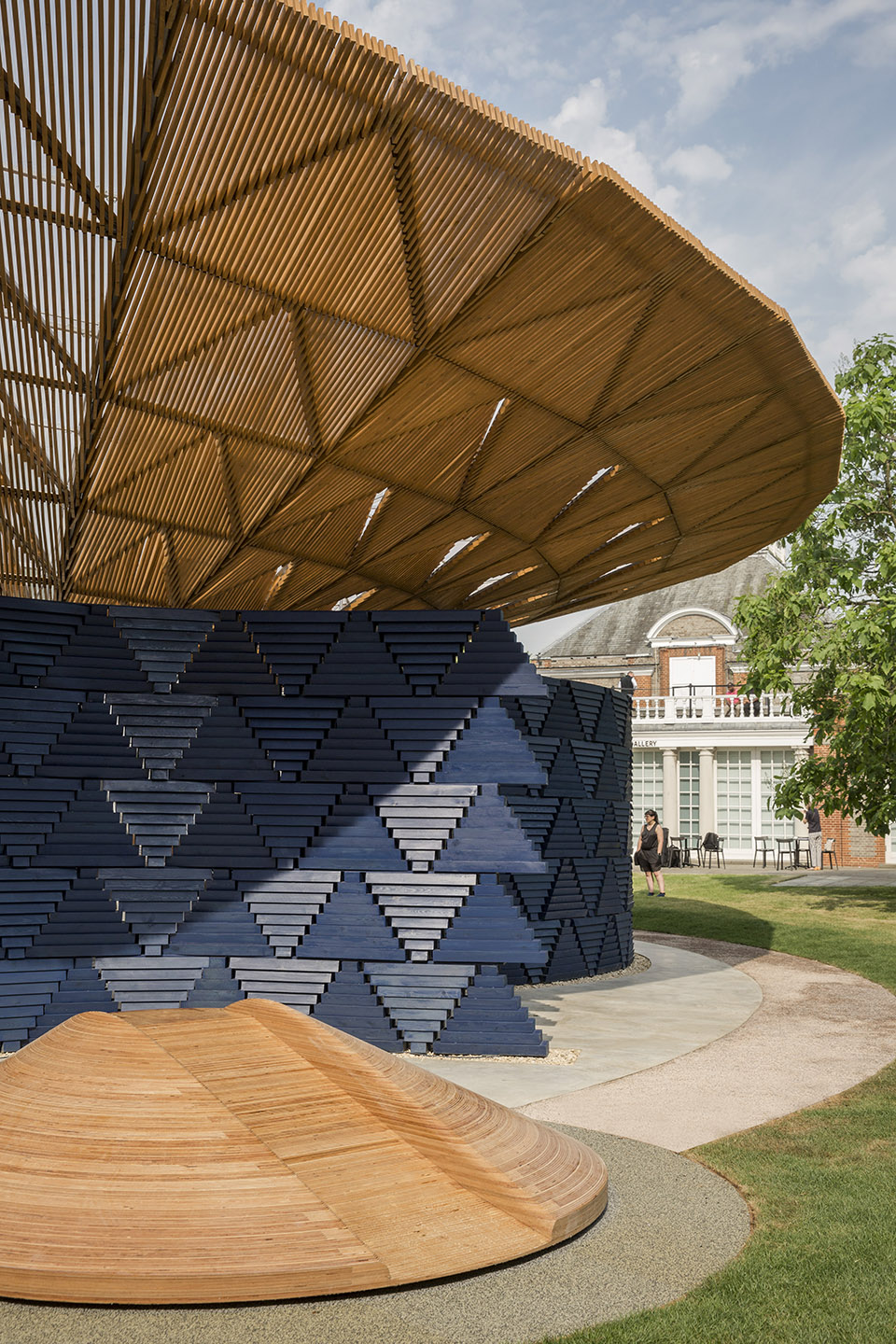 蛇形展厅2017,伦敦 / Kéré Architecture-12