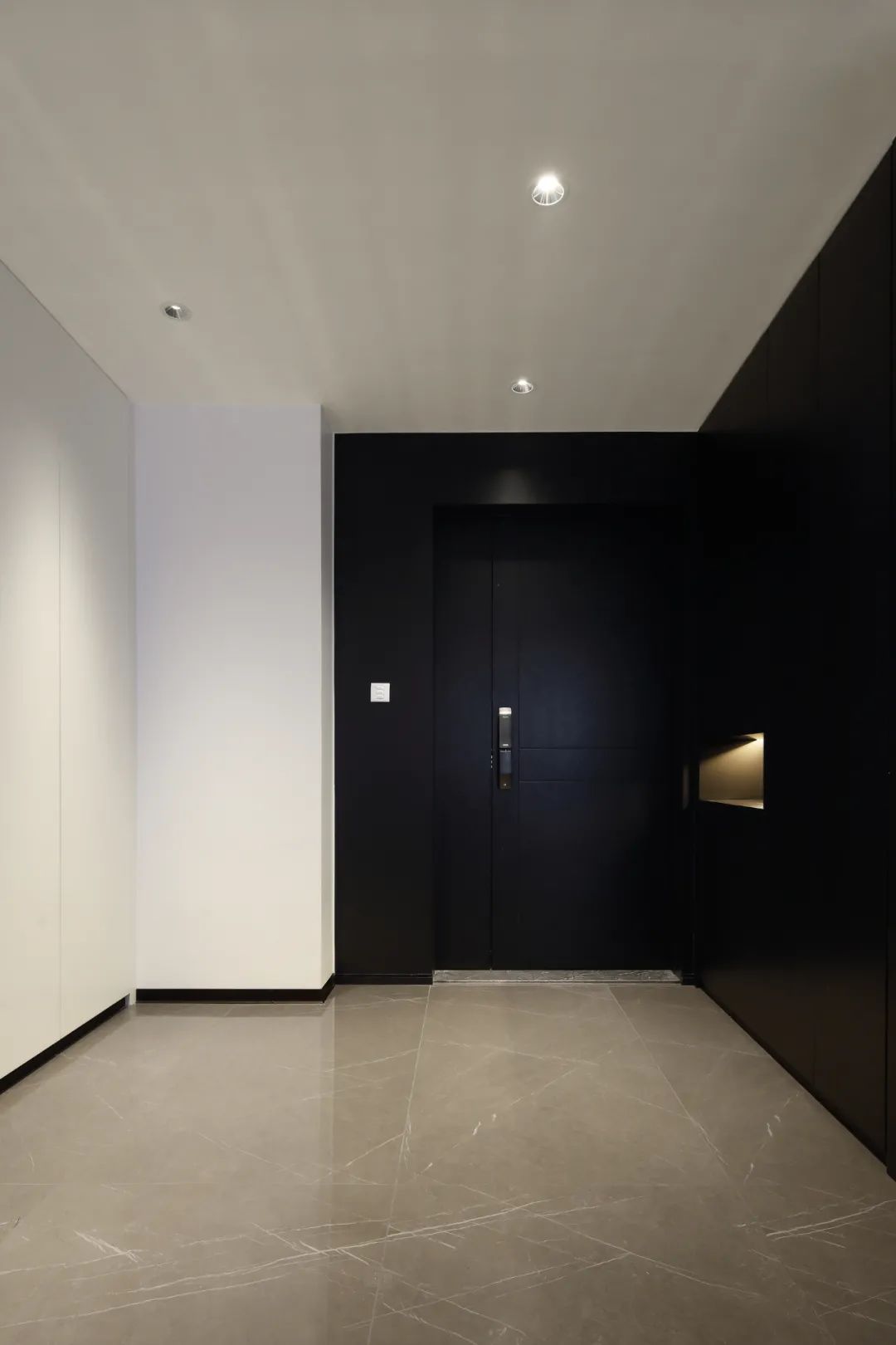 严谨而包容的美学,造出奢雅的空间丨穆兴旺-16