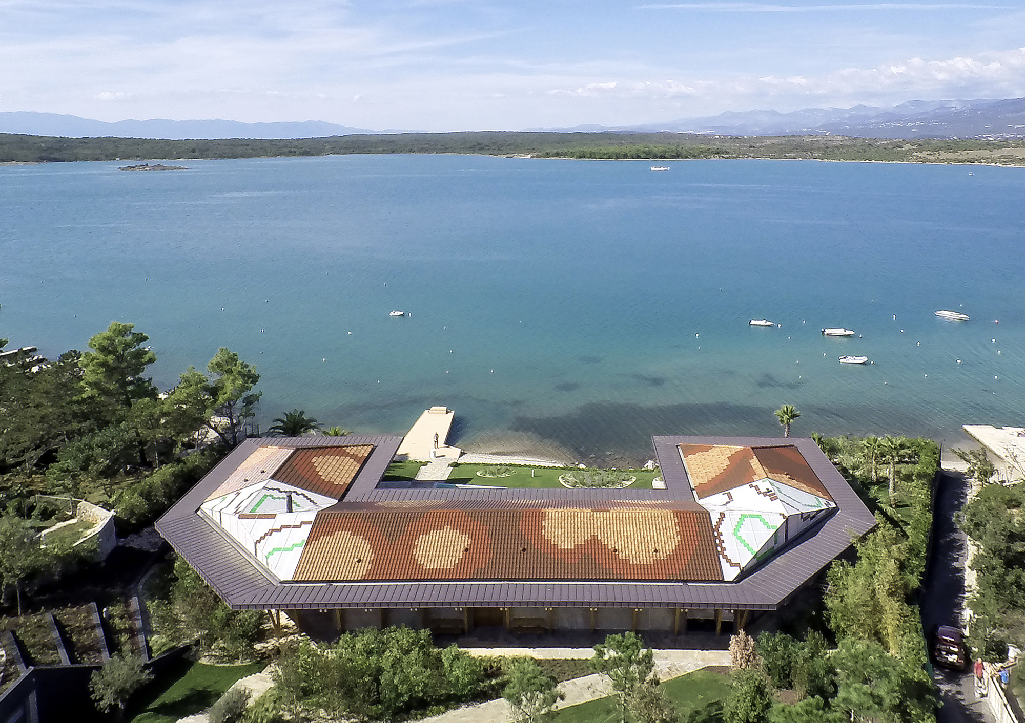 Wooden House / Turato Architects-26