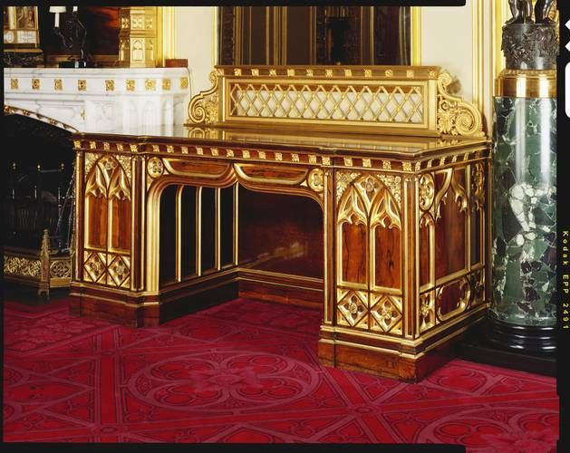 Пьюджин, английская неоготика – 40 фото интерьеров -111