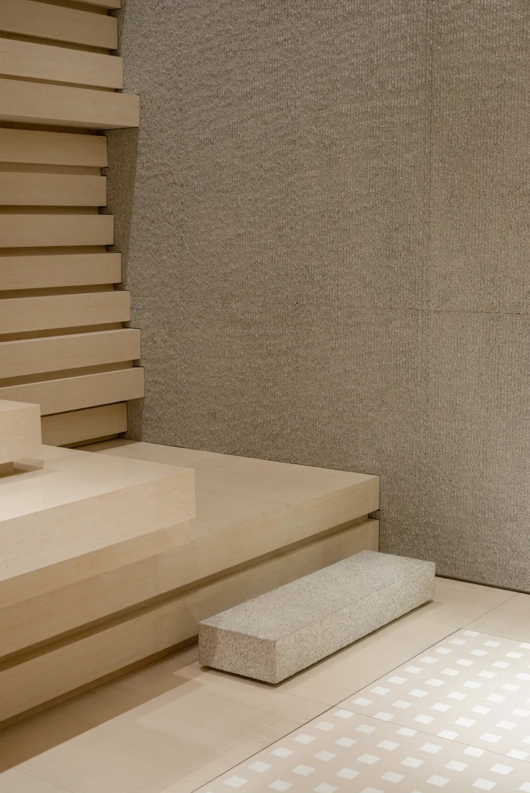 sihn女装买手店，由褶皱延伸出的力量丨中国洛阳丨say architects-14