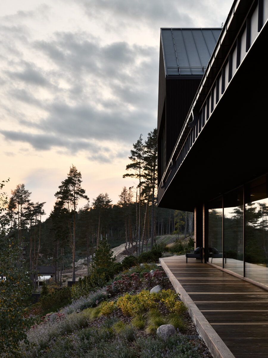 ДОМ НА КРАЮ ЛЕСА（森林边缘的房子）-18