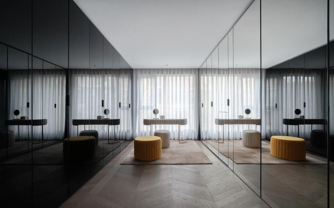 留白的艺术 | 金属与绿色的视觉韵律-27