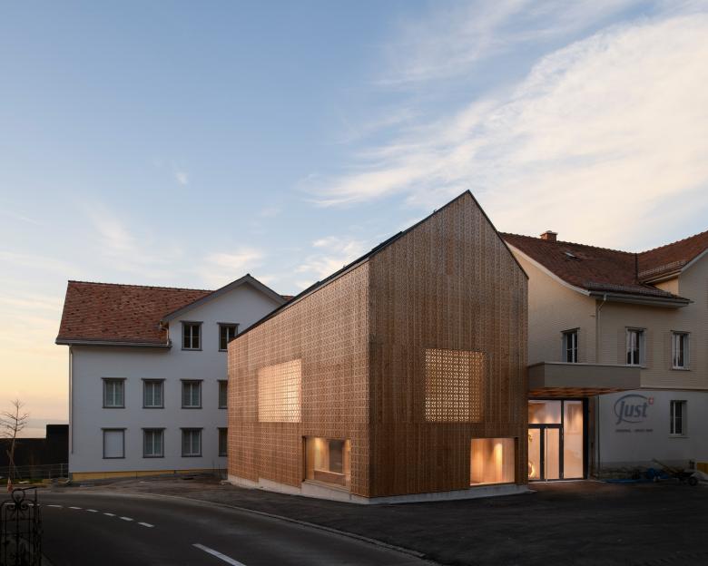 RLC Architektur, Projektentwicklung丨Neubau Besucherzentrum JUST Schweiz AG, Walzenhausen丨瑞士-0