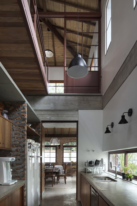 翻新中的绿色探索 | Angatuba House-25